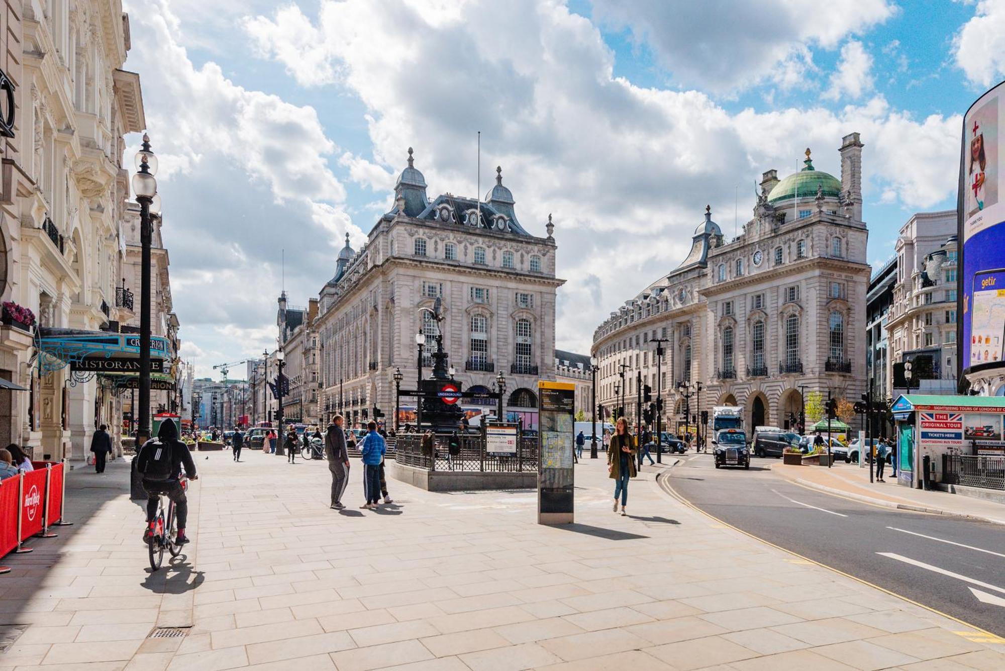 Welcome London Piccadilly Circus Esterno foto